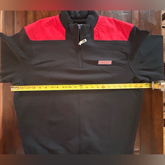 Vineyard Vines Marthas Vineyard 1/4 Zip Pullover Black Red Men's Medium - Picture 6 of 6